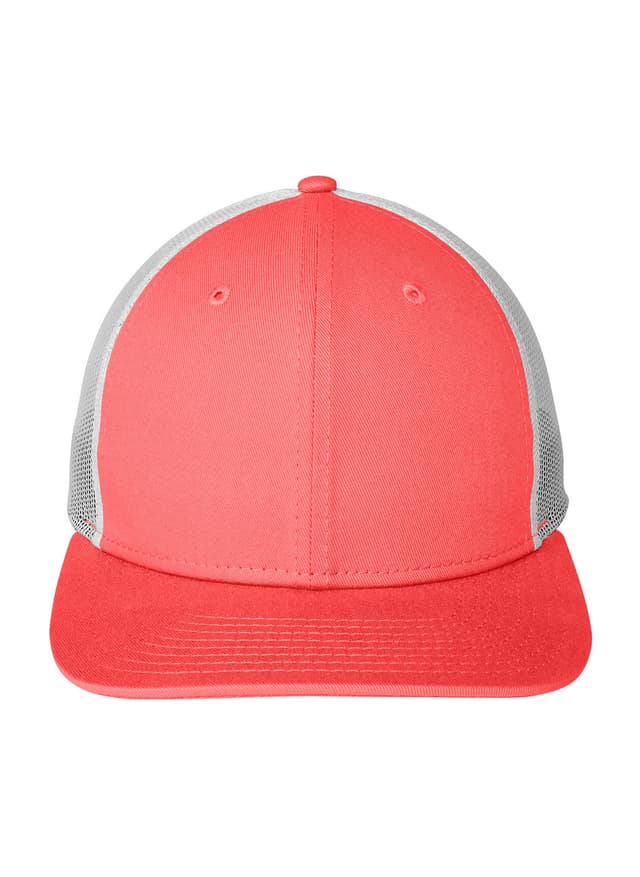 New Era Snapback Low Profile Trucker Hat - Pink MISC
