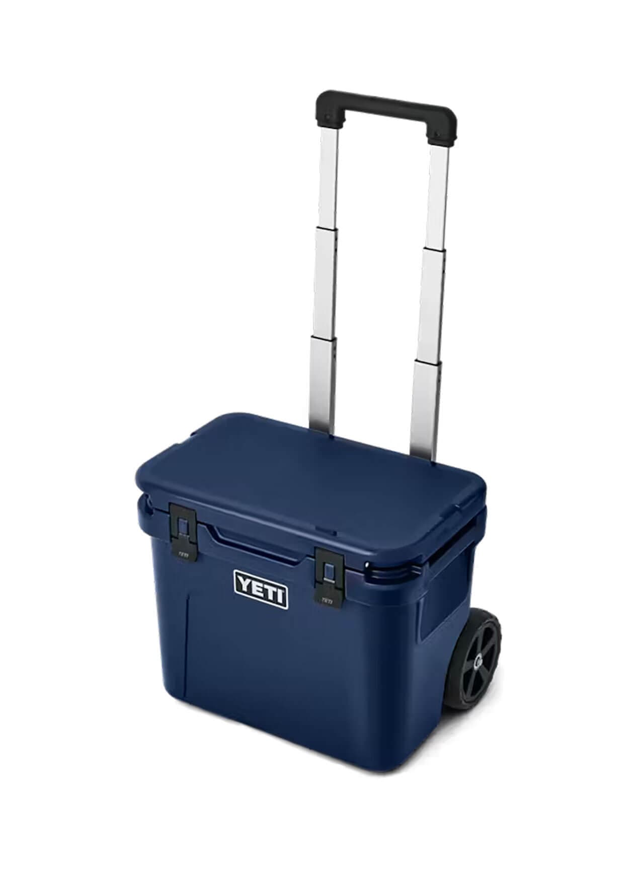 YETI Roadie 32 Wheeled Cooler - Navy MISC